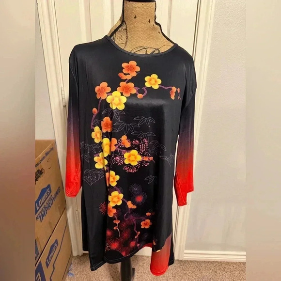 Tops - Plus size 2xl top black/orange with flowers NWOT